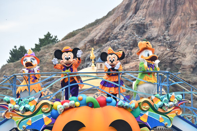 「ディズニー・ハロウィーン・グリーティング」/東京ディズニーシー(千葉県/浦安市)