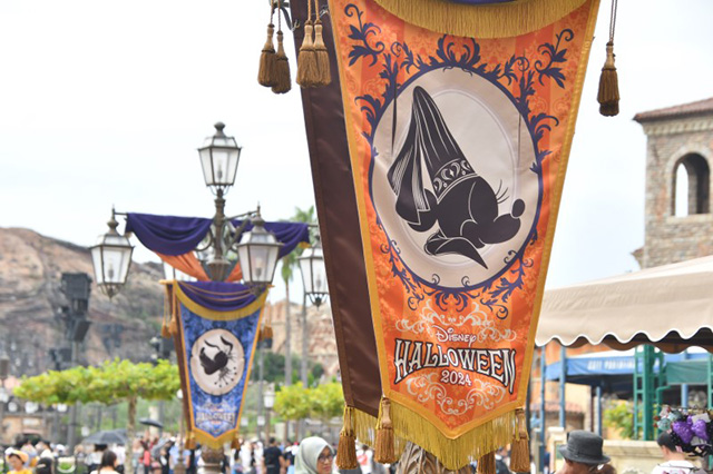 キャラクターがデザインされたおしゃれなバナー/東京ディズニーシー(千葉県/浦安市)