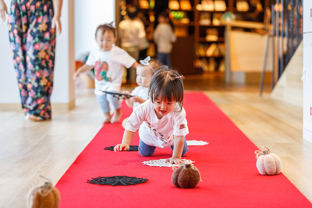 ハイハイよちよちハロウィンパレード│ちびっこパーティ2024・ハロウィン/PLAY! PARK ERIC CARLE（東京都/世田谷）