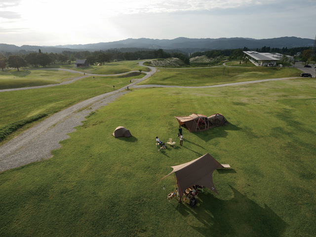 Snow Peak HEADQUARTERS Campfield（新潟県／三条市）