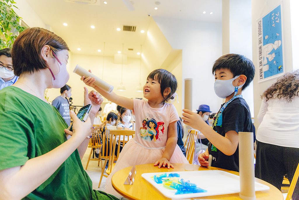 海洋プラスチックごみで作る万華鏡のワークショップ/GREEN Good MARKET 2024(東京都/町田市)