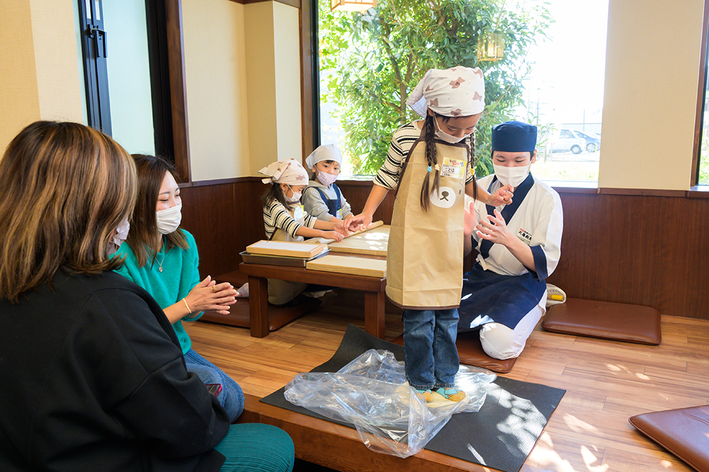 こどもうどん教室（丸亀製麺）