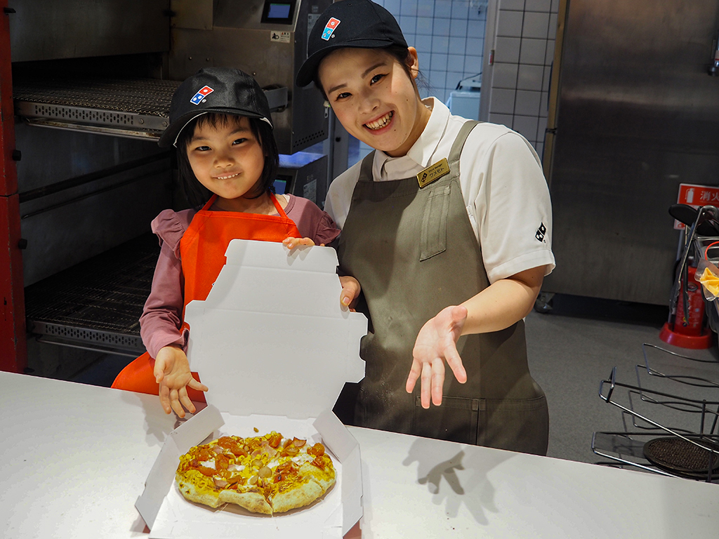 オリジナル、スペシャルピザの完成/ピザアカデミー