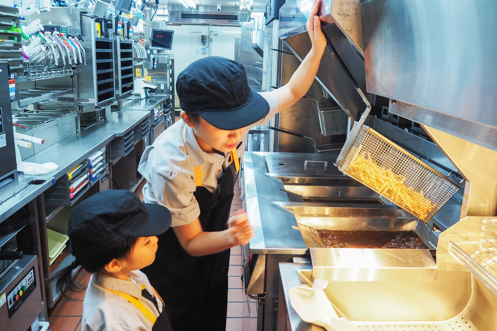 ポテトが揚がったことを知らせる、「ティロリ♪ティロリ♪」というあのメロディーが!/マックアドベンチャー