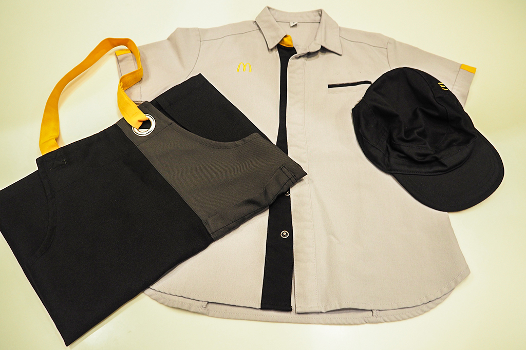 ユニフォーム、エプロン、帽子/マックアドベンチャー
