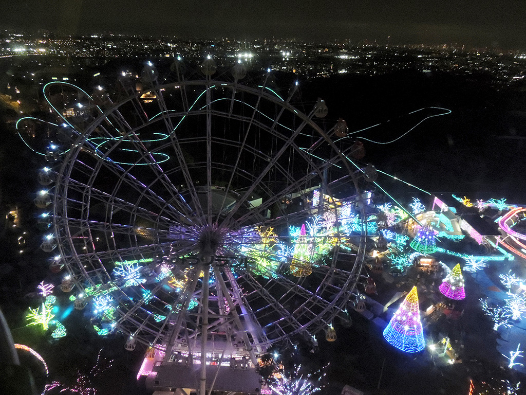 「バンデット」全コースのレイアウトとジュエルミネーション/よみうりランド(東京都/稲城市)