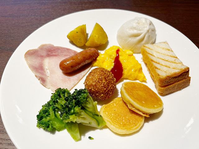 朝食ビュッフェの一例/「ハイアット リージェンシー 横浜」子連れで宿泊レポ（神奈川県/横浜市）