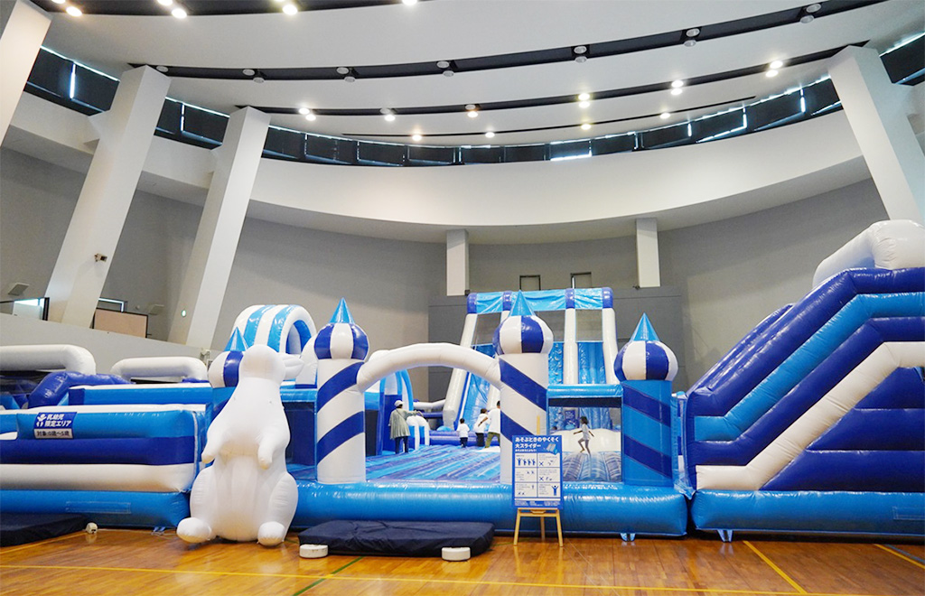 日本最大級の室内エアアスレチック/道の駅 スプリングスひよし(京都府/南丹市)