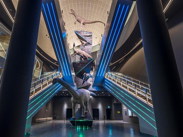 恐竜の塔/福井県立恐竜博物館 （福井県/勝山市）