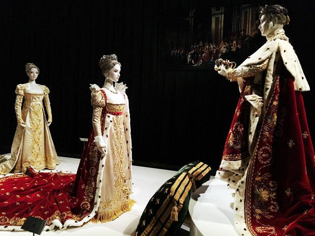 ナポレオン一世皇帝戴冠式の衣装(レプリカ)/神戸ファッション美術館(兵庫県/神戸市)