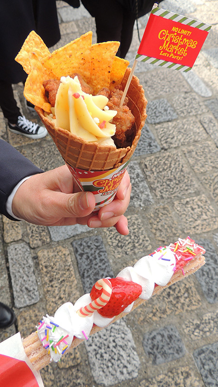 Cheers! フライドチキン・コーン ~タルタル&マッシュポテト~、Let's party! クリスマス・ケーキチュリトス ~ベリー・ストロベリー/ユニバーサル・スタジオ・ジャパン「NO LIMIT! クリスマス」(大阪府/大阪市)