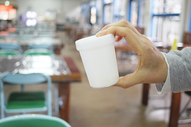 手作りバター体験の容器/淡路島牧場（兵庫県南/あわじ市）