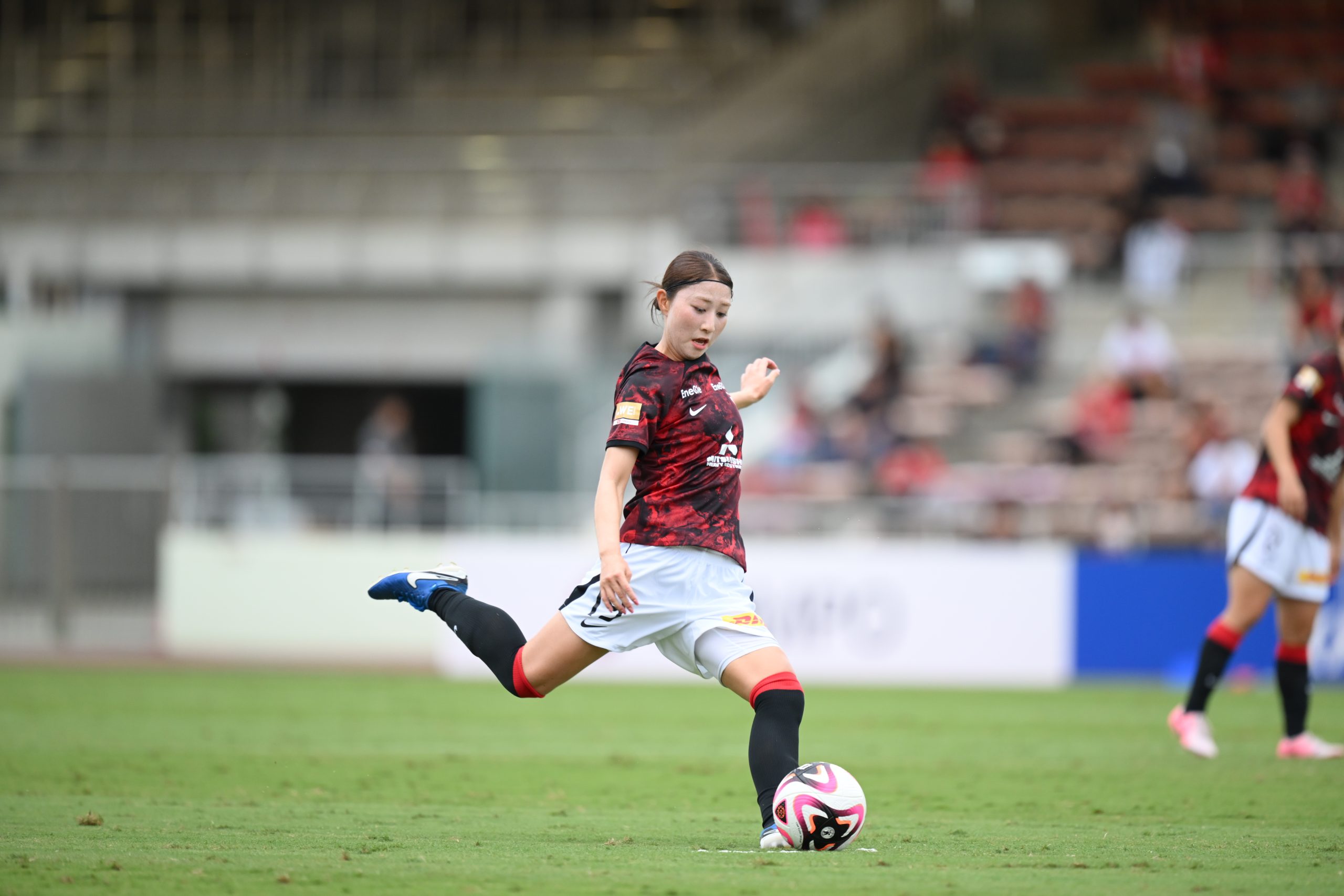 三菱重工浦和レッズレディース 塩越柚歩選手（MF）