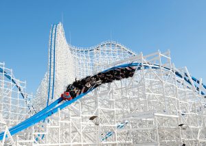 ジェットコースター徹底解説！日本一の速さ・高さ・Gは？怖くない方法は？