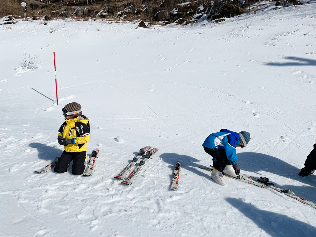 BUB RESORT Yatsugatake　あおぞらスキー体験の様子（ 山梨県/北杜市）