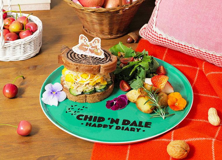 切り株サンドイッチ│「チップとデール」OH MY CAFE（東京都/新宿区）