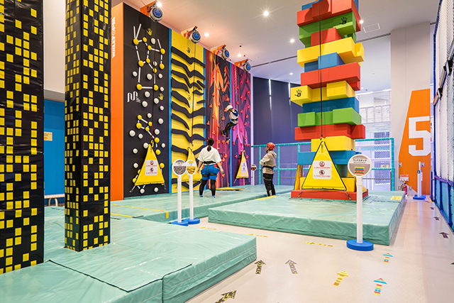 クライミングウォールエリア/トンデミ枚方(大阪府枚方市)