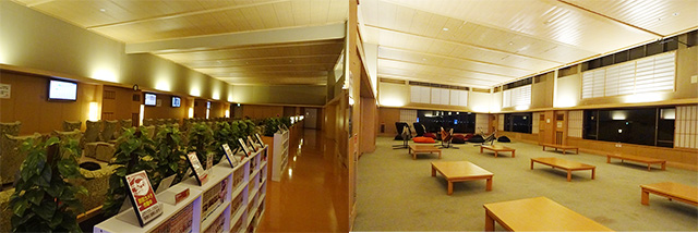 スパ棟3階のリラックスゾーン/ホテル三日月 龍宮亭(千葉県/木更津市)