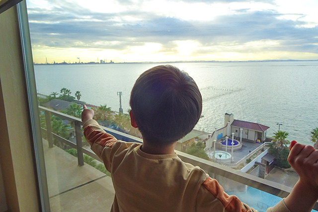 客室:トリプルルーム(フローリング)からの眺め/ホテル三日月 龍宮亭(千葉県/木更津市)