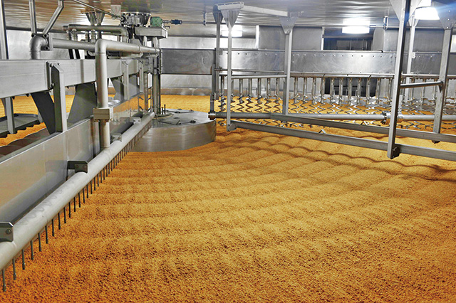 しょうゆ麹をつくる「製麹室(せいきくしつ)」/キッコーマンもの知りしょうゆ館(千葉県/野田市)