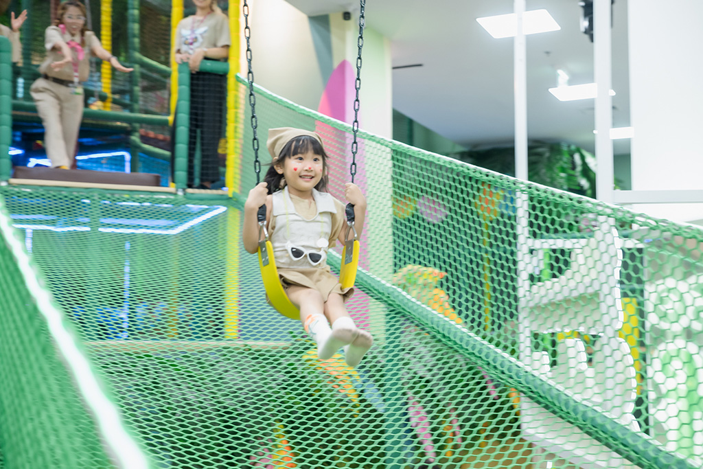 「カモメグライダー」ちきゅうのにわ 白山店/イオンモール白山(石川県/白山市)