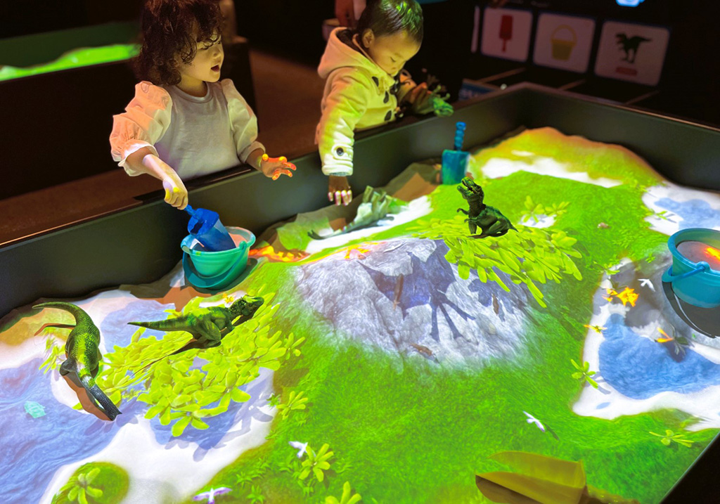 TOYLO PARK powered by リトルプラネット