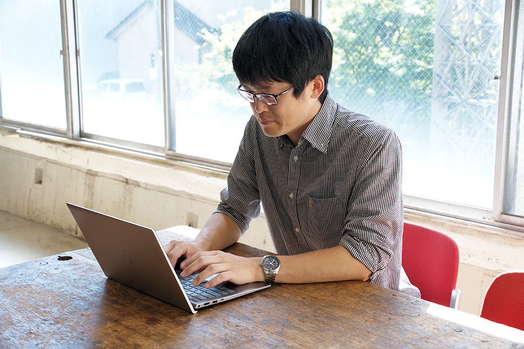 オンラインで仕事中の様子│親子ワーケーション体験(福井県/福井市)