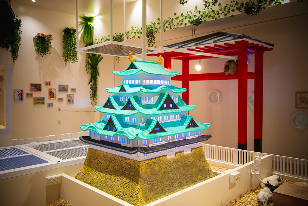 名古屋城のオブジェ／アニタッチ ららぽーと名古屋みなとアクルス（愛知県／名古屋市）