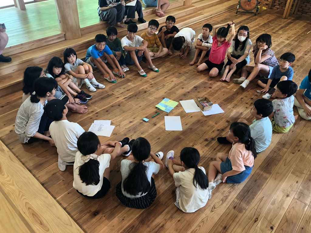 みんなで話し合う時間「暮らし会議」/MORIUMIUS(宮城県/石巻市)