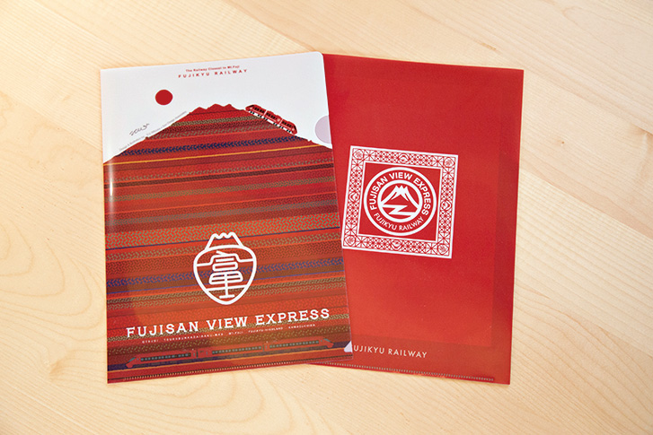 富士山ビュー特急のデザインがされたオリジナルのメモ帳/富士急行