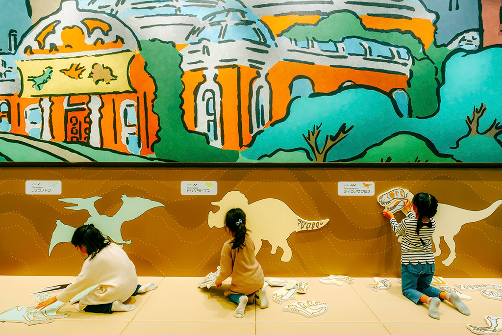 ワイズマン博士のホネホネパズル/おさるのジョージ わくわくアドベンチャー 奈良橿原店(奈良県/橿原市)