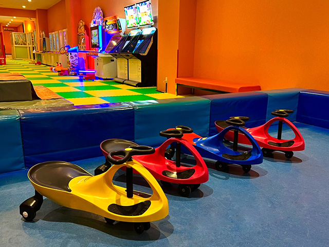 キッズサーキット／ラウンドワンスタジアムららぽーと新三郷店