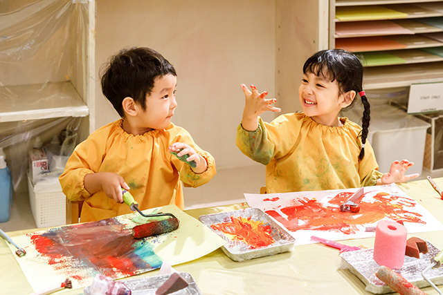 エリック・カールの絵本作りを体験できるワークショップ/プレイパーク エリック・カール