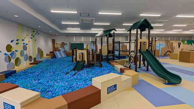 ボールプール／久喜市屋内型こどもの遊び場（あそびのにわ）（埼玉県／久喜市）