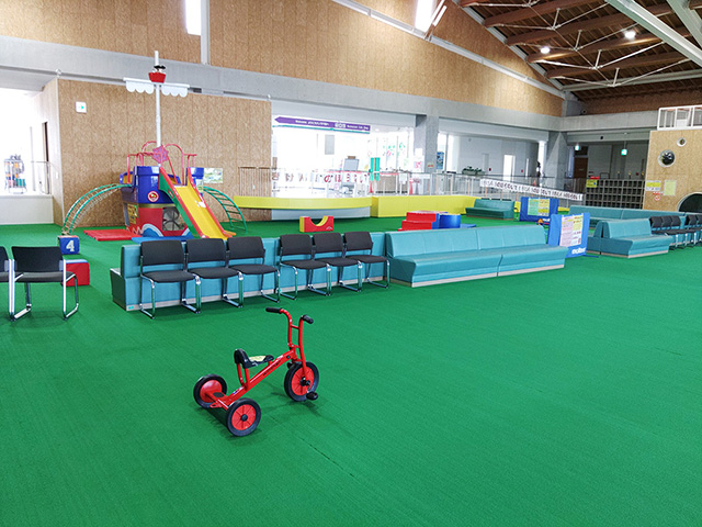 キッズアリーナ全体／道立公園噴火湾パノラマパーク パノラマ館 キッズアリーナ