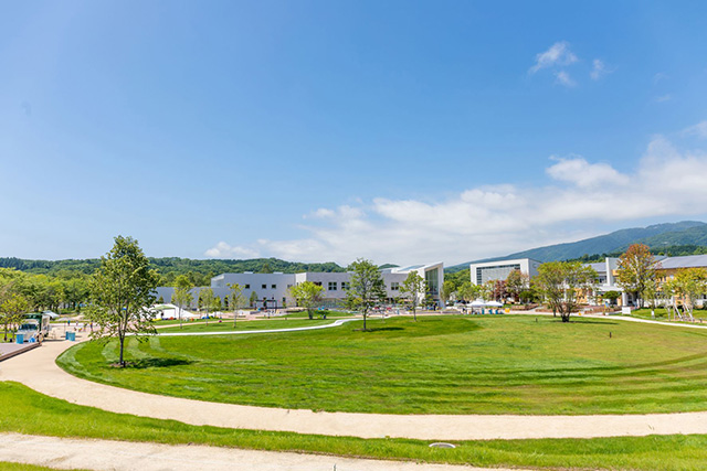 広大な敷地内に遊び場がいっぱい／ナチュの森 Natural Skincare Garden