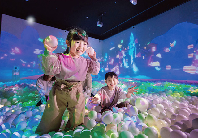 ZABOOM JOURNEY／冒険型デジタルボールプール／リトルプラネット イオンモール札幌苗穂