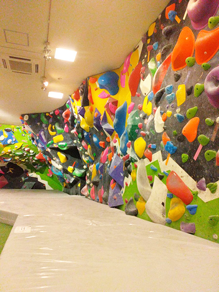 メインエリア／ディーボルダリング仙台長町