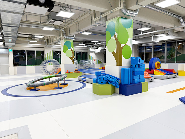 アクティブ／おしろらんど（甲府市子ども屋内運動遊び場）