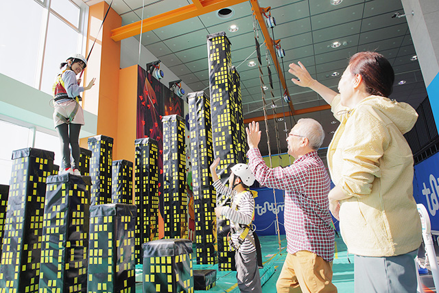 クライミングエリア／トンデミ愛媛 エミフル MASAKI