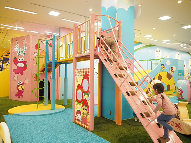 ぶりブリッジ/クレヨンしんちゃん オラの あそべるゆめぱ～く くずは（大阪府/枚方市）