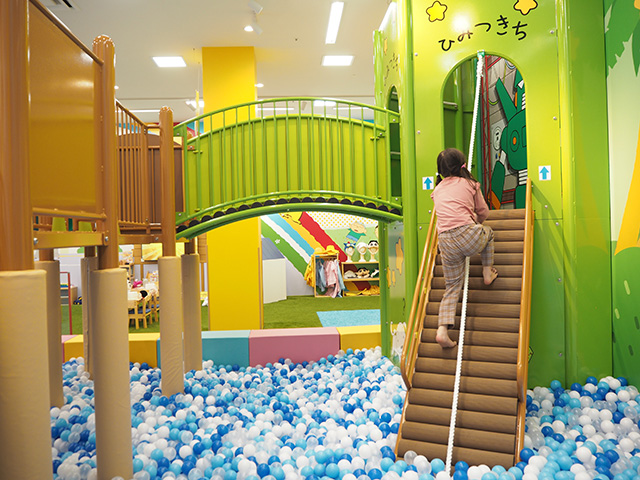 /クレヨンしんちゃん オラの あそべるゆめぱ～く くずは（大阪府/枚方市）