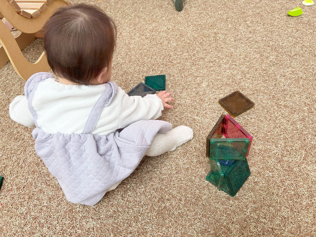 マグビルドで遊ぶ様子/こどもっちパーク こうべパーク（兵庫県/神戸市）