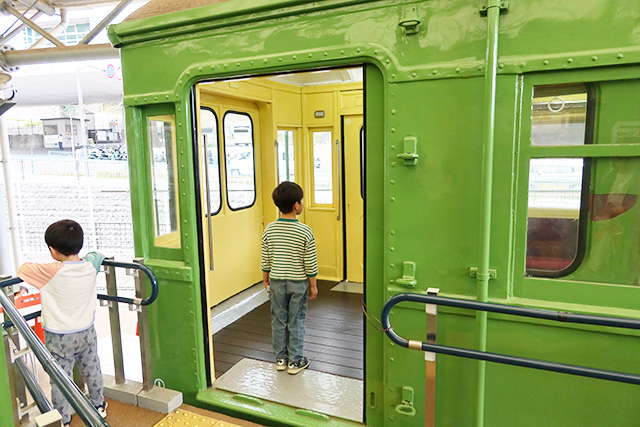 デハ2400形の2410号車/京王れーるランド（東京都/日野市）
