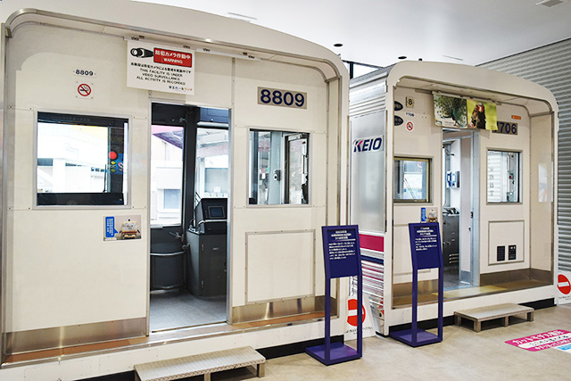 京王線7000系電車と8000系電車の先端車両の一部/京王れーるランド（東京都/日野市）