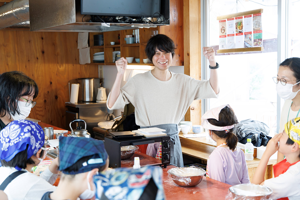 発酵やパンについてのレクチャー/ベーグルづくりワークショップ