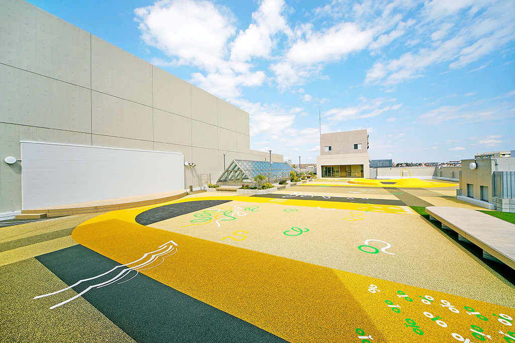 屋上のプレイグラウンド「スクエアパーク」/青葉台東急スクエア 屋上広場（神奈川県/横浜市）