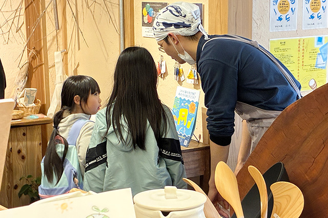 「新三郎商店」店内/ポケマルおやこ地方留学（福岡県/古賀市）