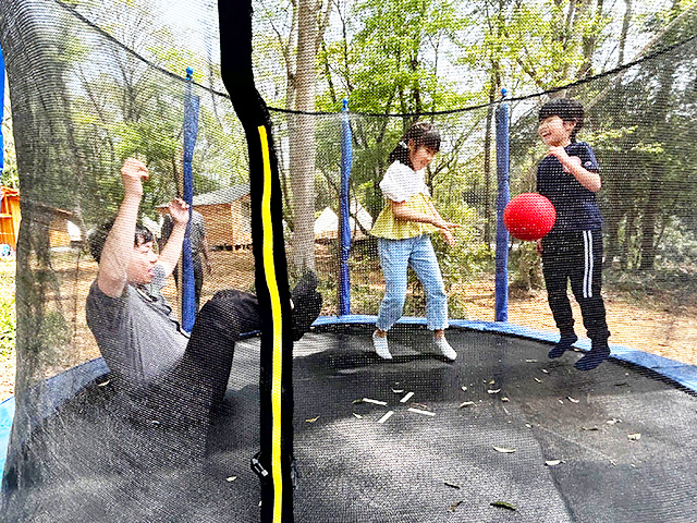 探求フィールドに常設されているトランポリン/BUB RESORTつくば（茨城県/つくば市）