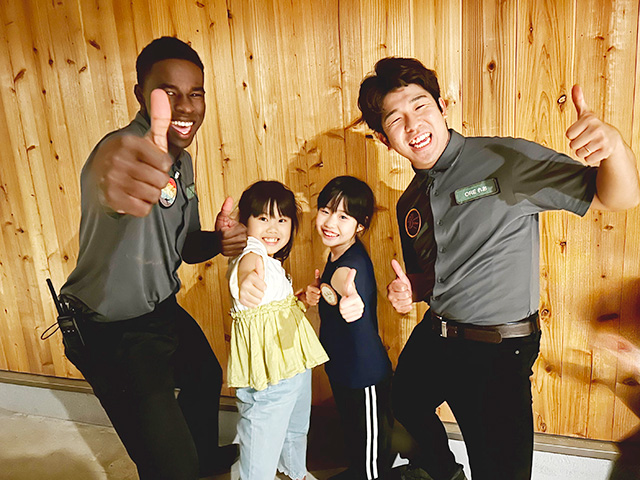 お決まりのポーズで記念写真/BUB RESORTつくば（茨城県/つくば市）